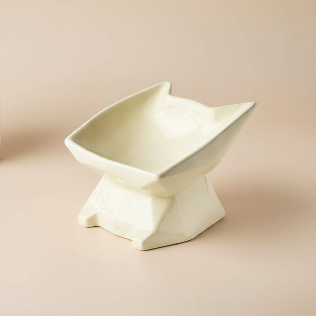 Elevated Ceramic Cat Bowl – Angled Anti-Spill Design