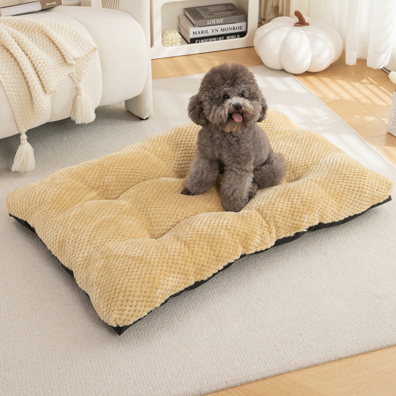 Winter Plush Pet Mat — Soft Warm Bed for Dogs & Cats