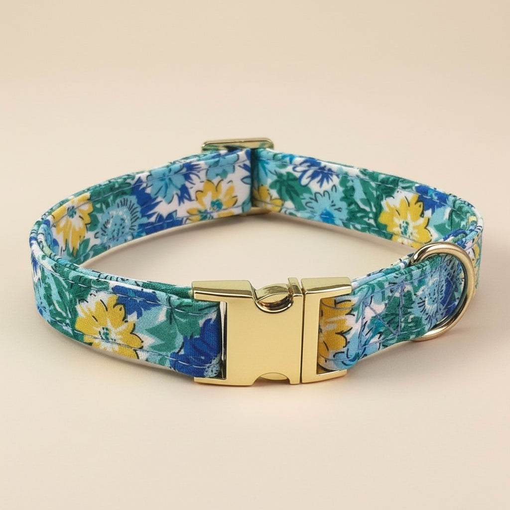 Pet Lettering Collar Metal Floral Collar Hand Holding Rope Medium Large Dog Leash