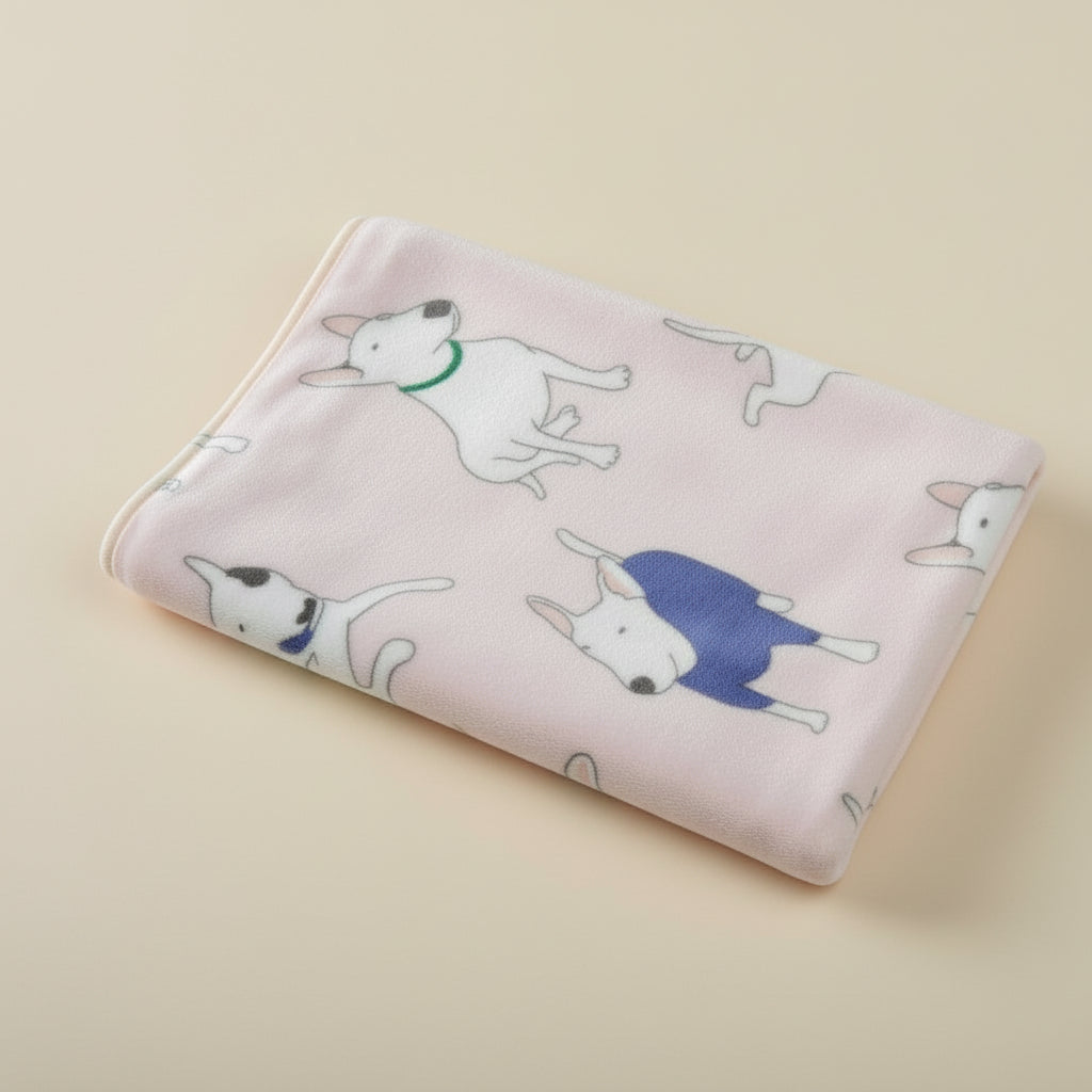 Soft Fleece Pet Blanket – Lightweight, Non-Slip & Washable