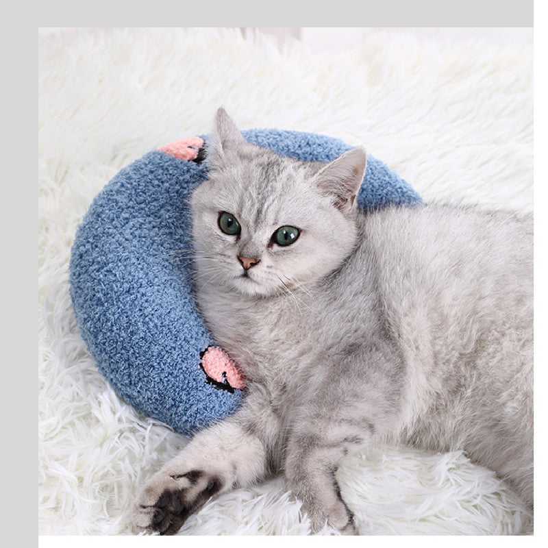 U-Shaped Plush Cat Pillow | Soft Cervical Support & Cozy Play Cushion